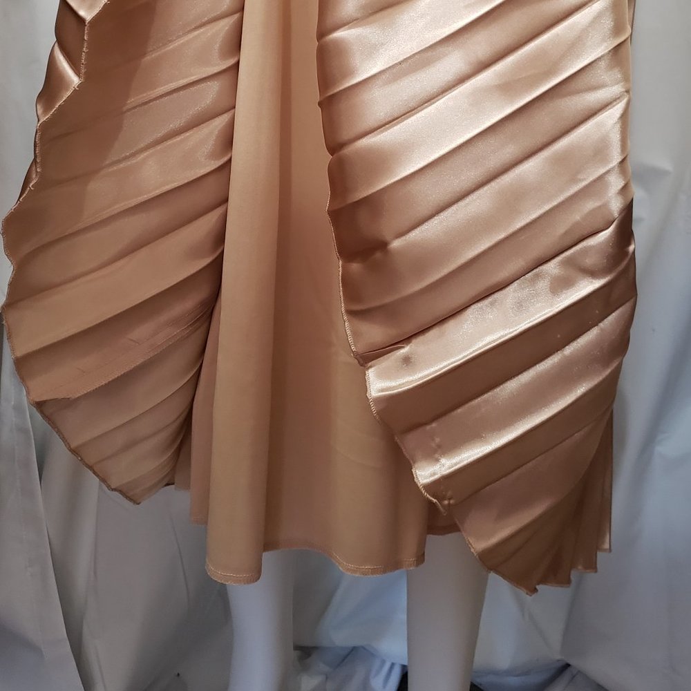 Jaclyn Smith Women's Gold Skirt NWT - Picture 3 of 5
